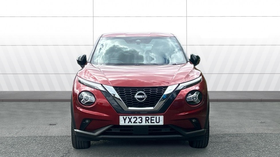 Nissan Juke 1.0 DiG-T 114 Tekna 5dr DCT Petrol Hatchback - Image 3