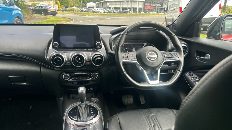 Nissan Juke 1.0 DiG-T 114 Tekna 5dr DCT Petrol Hatchback - Image 9