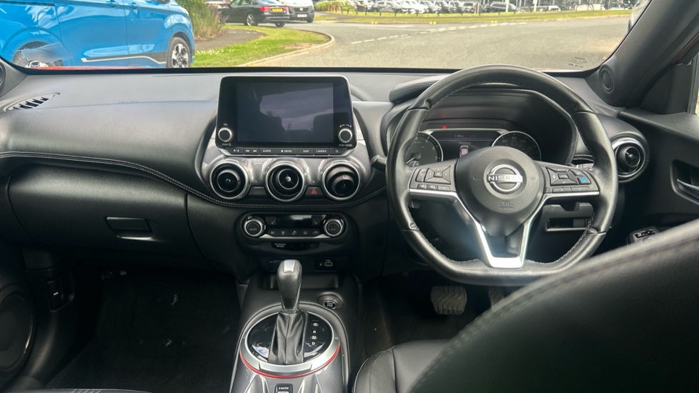 Nissan Juke 1.0 DiG-T 114 Tekna 5dr DCT Petrol Hatchback - Image 10