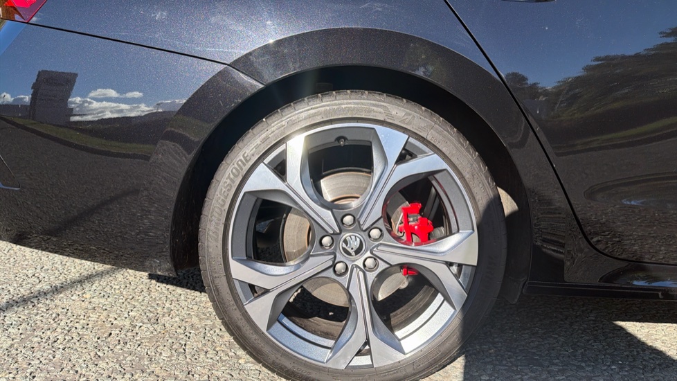 Skoda Octavia 2.0 TSI vRS 5dr DSG Petrol Estate - Image 7