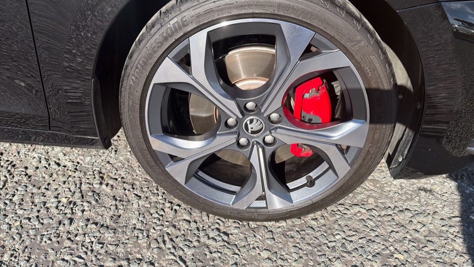 Skoda Octavia 2.0 TSI vRS 5dr DSG Petrol Estate - Image 32