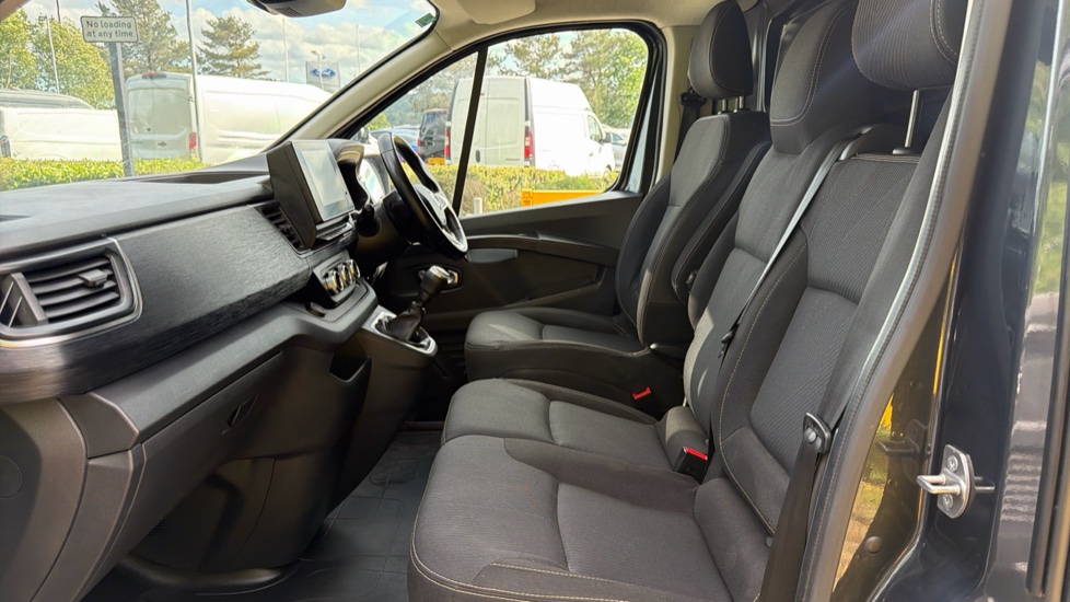 Renault Trafic Lwb Diesel LL30 Blue dCi 170 Sport+ Van - Image 13