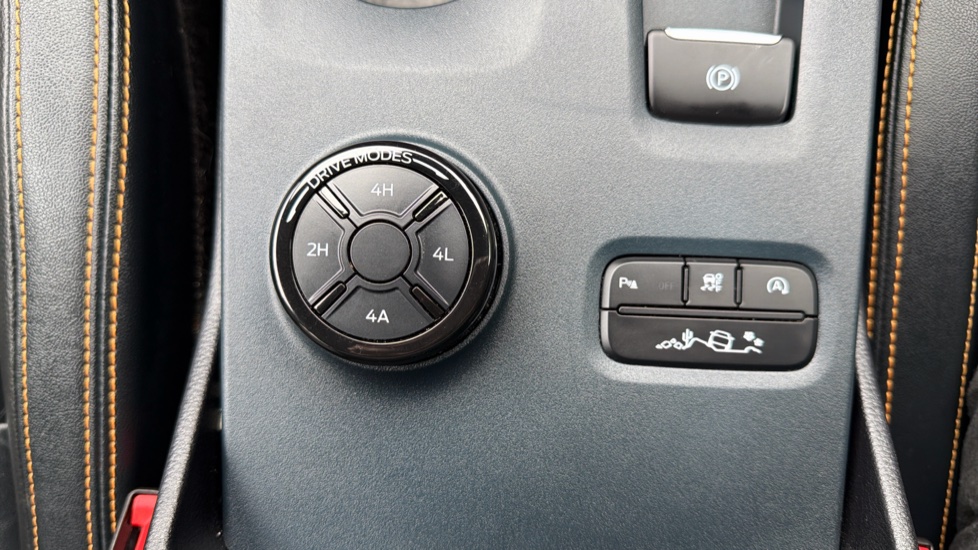 Ford Ranger Diesel Pick Up Double Cab Wildtrak 2.0 EcoBlue 205 Auto - Image 24