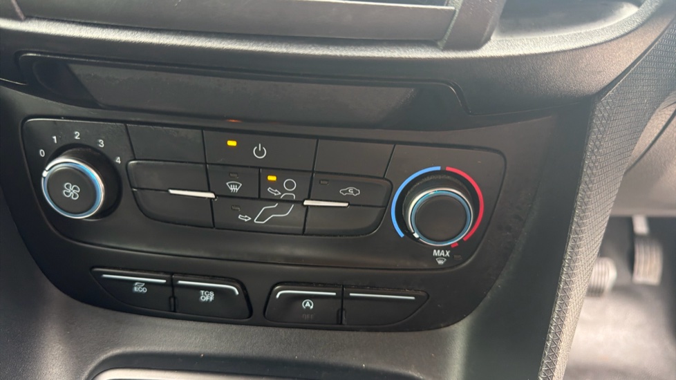 Ford Transit Connect 200 L1 Diesel 1.5 EcoBlue 100ps Leader Van - Image 22