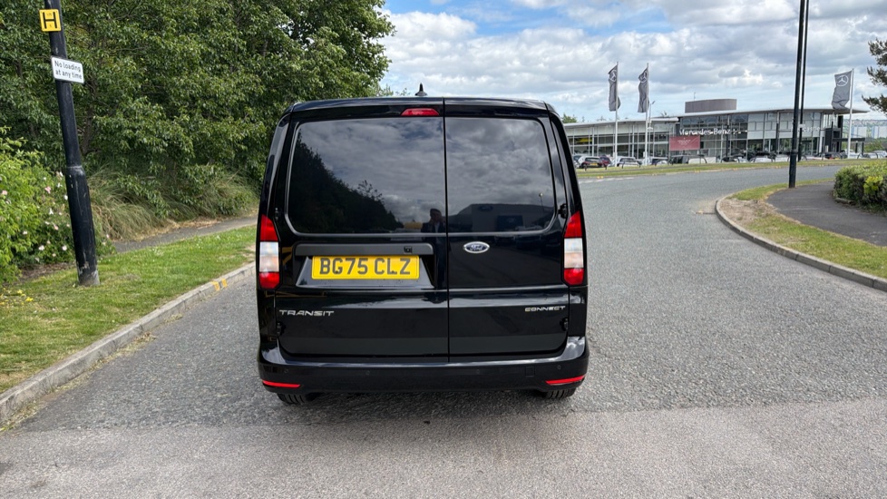 Ford Transit Connect 230 L2 Diesel 2.0 EcoBlue 102ps Limited Van - Image 11