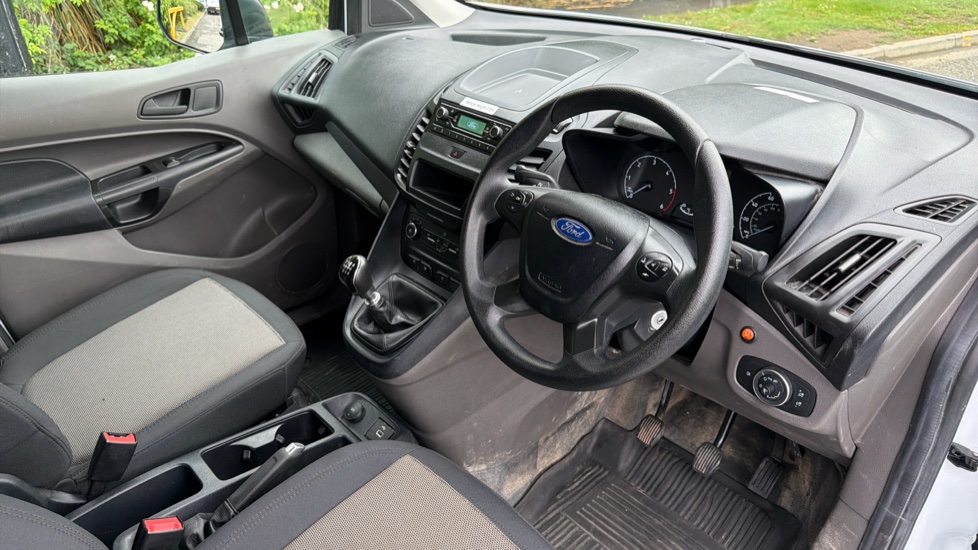 Ford Transit Connect 240 L2 Diesel 1.5 EcoBlue 100ps Leader D/Cab Van - Image 16