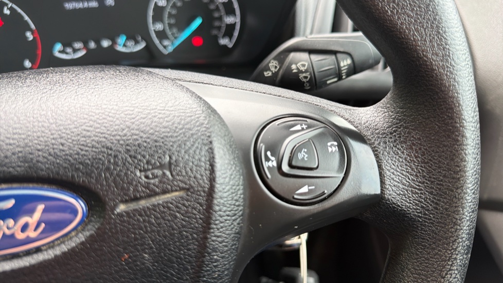 Ford Transit Connect 240 L2 Diesel 1.5 EcoBlue 100ps Leader D/Cab Van - Image 23