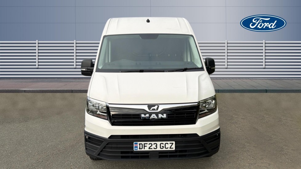 MAN Tge 3 Long Diesel 140 Lion XS High Roof Van - Image 8