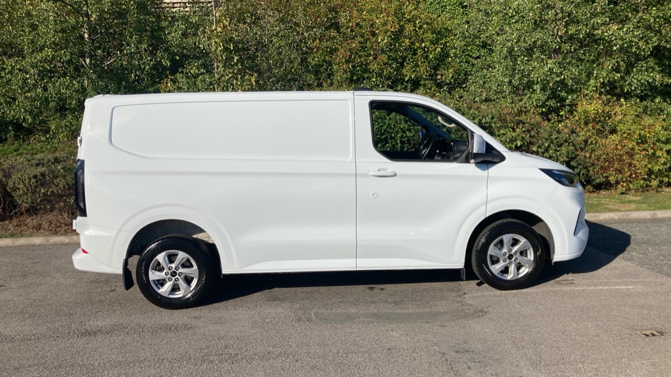 Ford Transit Custom 320 L1 Diesel Fwd 2.0 EcoBlue 136ps H1 Van Limited Auto - Image 9