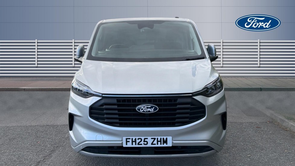 Ford Transit Custom 320 L1 Diesel Fwd 2.0 EcoBlue 136ps H1 Van Limited Auto - Image 8