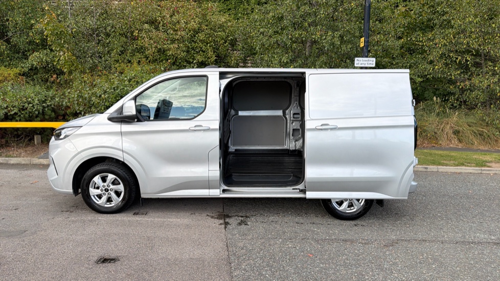 Ford Transit Custom 320 L1 Diesel Fwd 2.0 EcoBlue 136ps H1 Van Limited Auto - Image 35