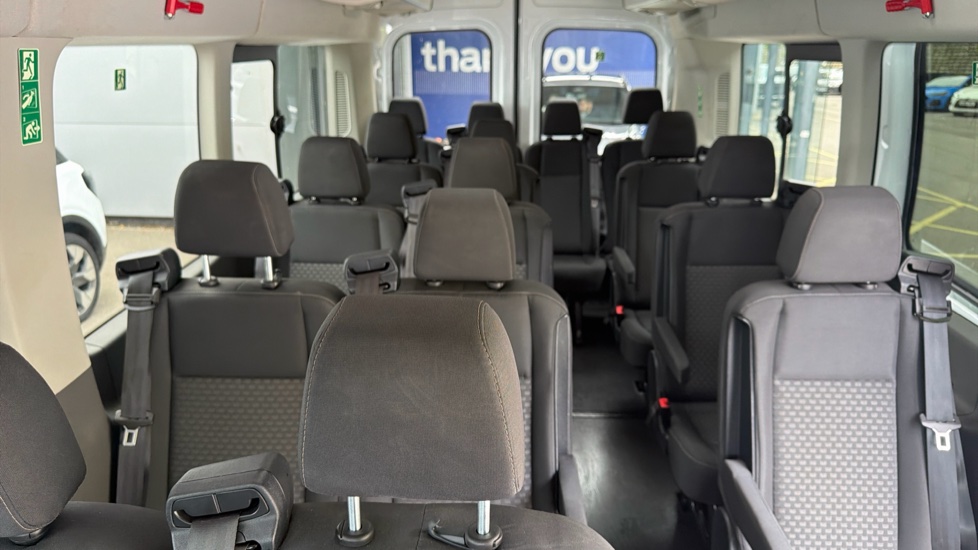 Ford Transit Minibus Transit 460 L4 Minibus Diesel Rwd 2.0 EcoBlue 165ps H3 17 Seater Limited Auto - Image 23