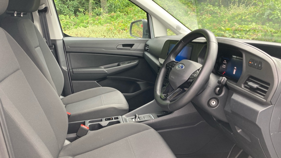 Ford Transit Connect 230 L1 Diesel 2.0 EcoBlue 122ps Trend Van Auto - Image 6