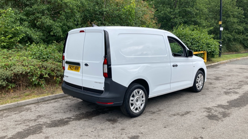 Ford Transit Connect 230 L1 Diesel 2.0 EcoBlue 122ps Trend Van Auto - Image 10