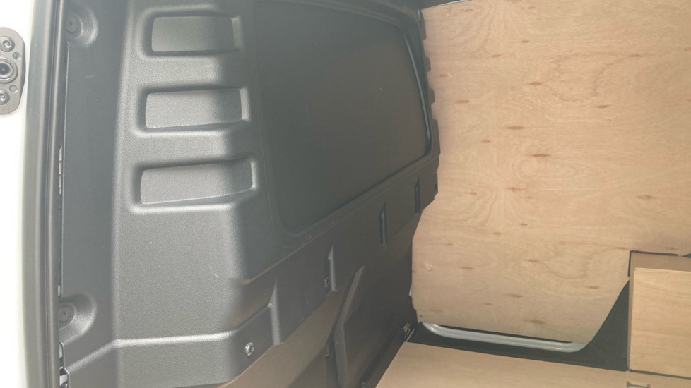 Ford Transit Connect 230 L1 Diesel 2.0 EcoBlue 122ps Trend Van Auto - Image 18