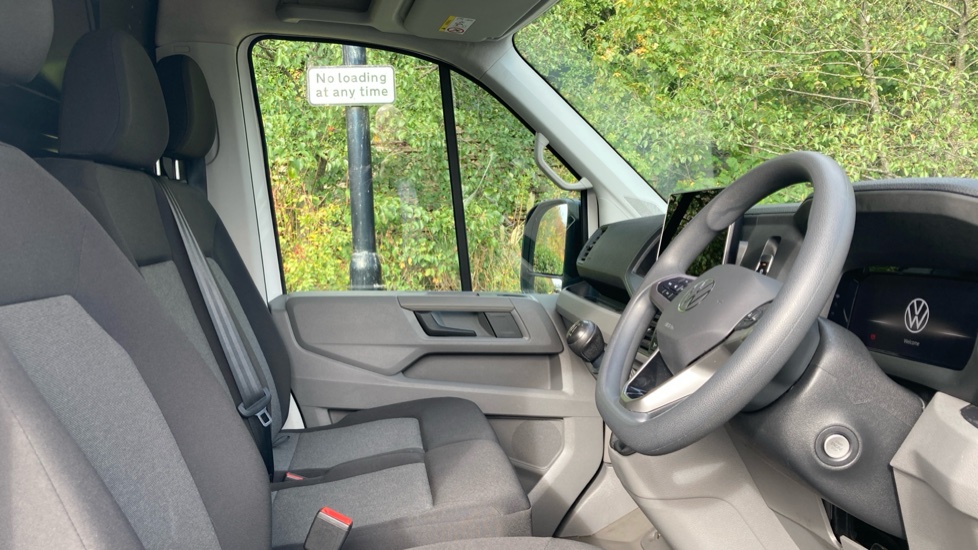 Volkswagen Crafter Cr35 Lwb Diesel Fwd 2.0 TDI 140PS Commerce High Roof Van - Image 6