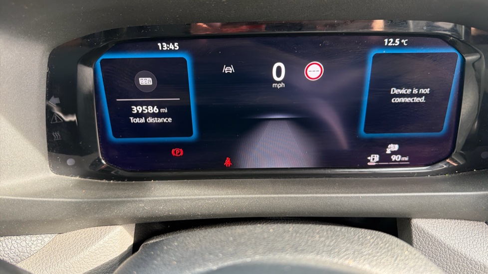 Volkswagen Crafter Cr35 Lwb Diesel Fwd 2.0 TDI 140PS Commerce High Roof Van - Image 19