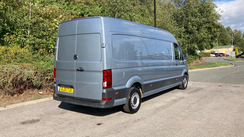 Volkswagen Crafter Cr35 Lwb Diesel Rwd 2.0 TDI 163PS HDE Commerce High Roof Van - Image 10