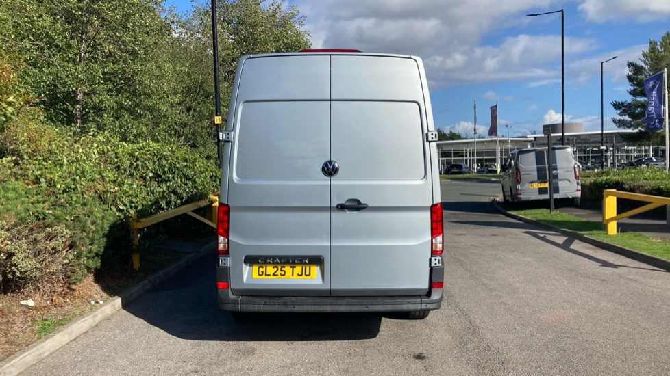 Volkswagen Crafter Cr35 Lwb Diesel Rwd 2.0 TDI 163PS HDE Commerce High Roof Van - Image 11