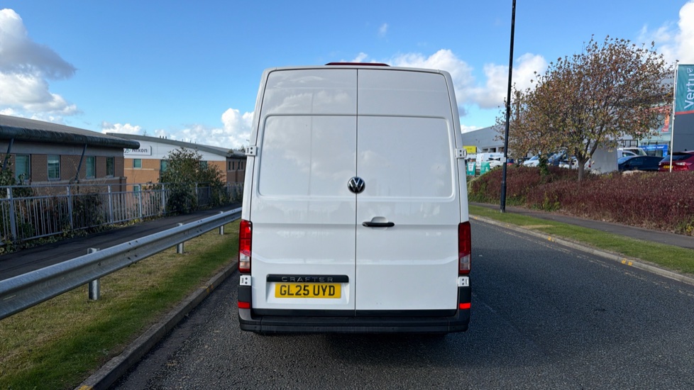 Volkswagen Crafter Cr35 Lwb Diesel Fwd 2.0 TDI 140PS Commerce High Roof Van - Image 11
