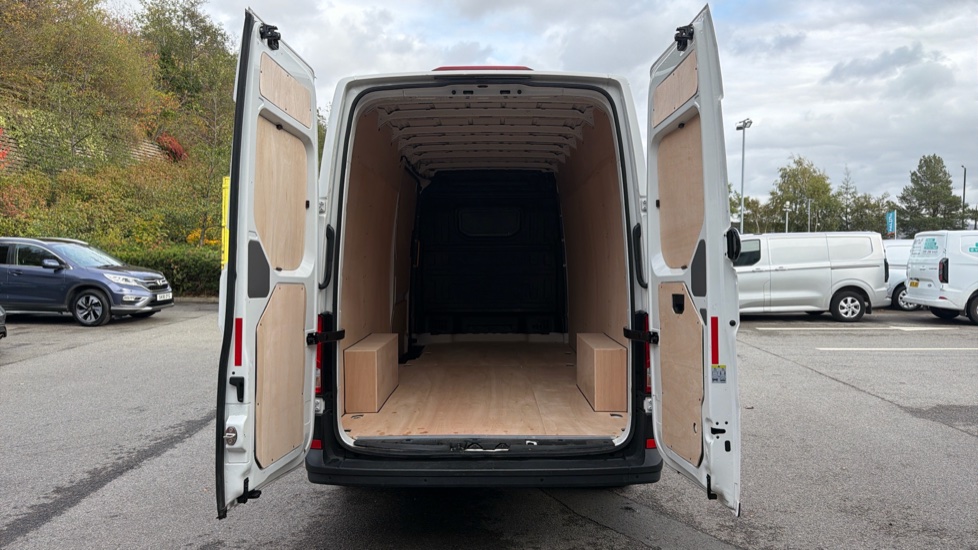 Volkswagen Crafter Cr35 Lwb Diesel Fwd 2.0 TDI 140PS Commerce High Roof Van - Image 3