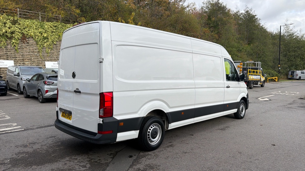 Volkswagen Crafter Cr35 Lwb Diesel Fwd 2.0 TDI 140PS Commerce High Roof Van - Image 10