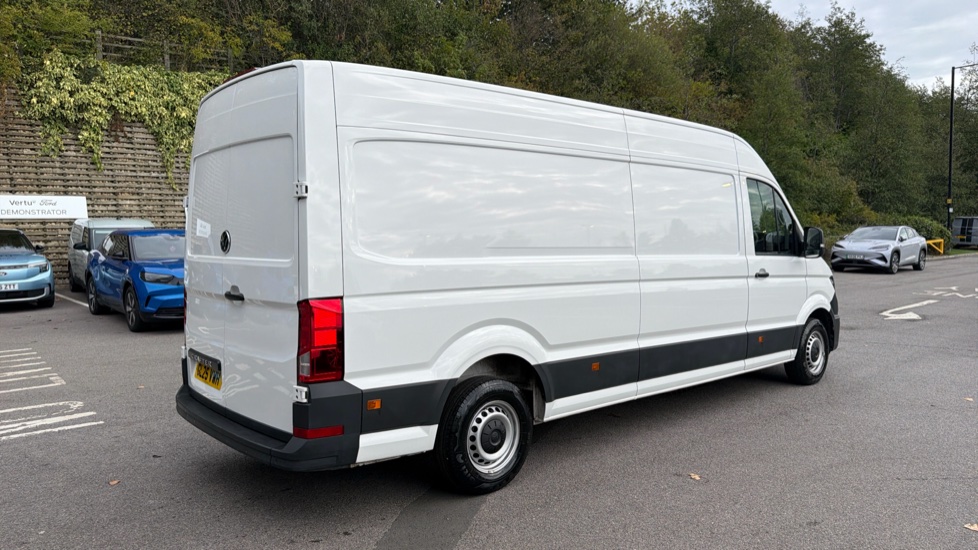 Volkswagen Crafter Cr35 Lwb Diesel Fwd 2.0 TDI 140PS Commerce High Roof Van - Image 10
