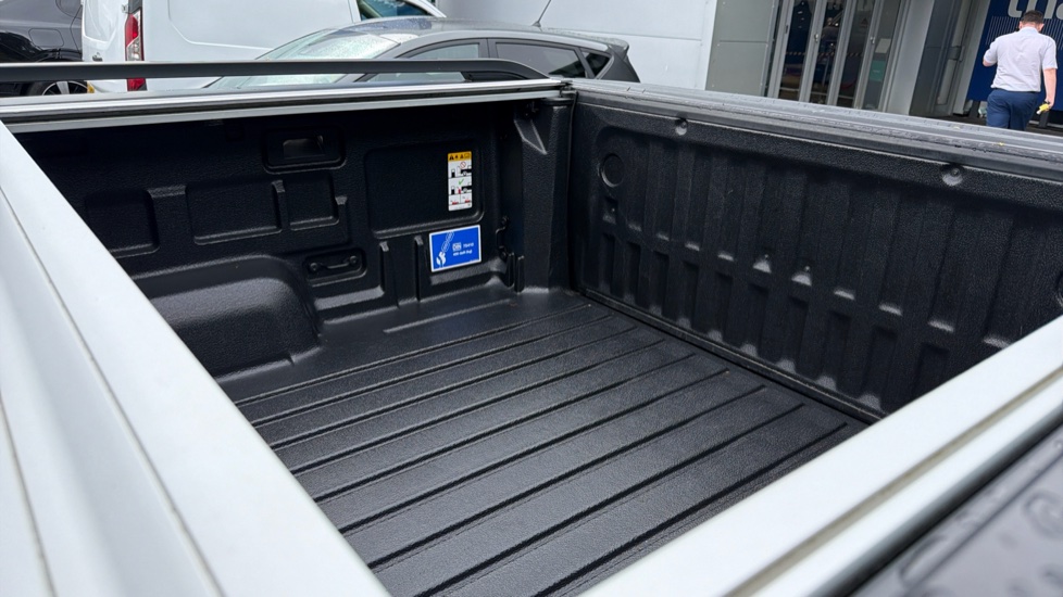 Ford Ranger Petrol Pick Up Double Cab Raptor 3.0 EcoBoost V6 292 Auto - Image 14