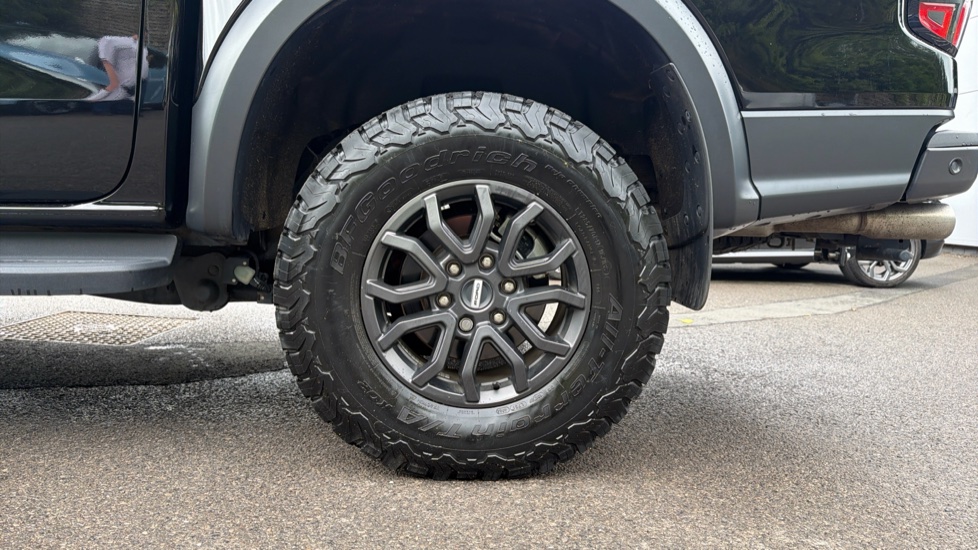 Ford Ranger Petrol Pick Up Double Cab Raptor 3.0 EcoBoost V6 292 Auto - Image 17