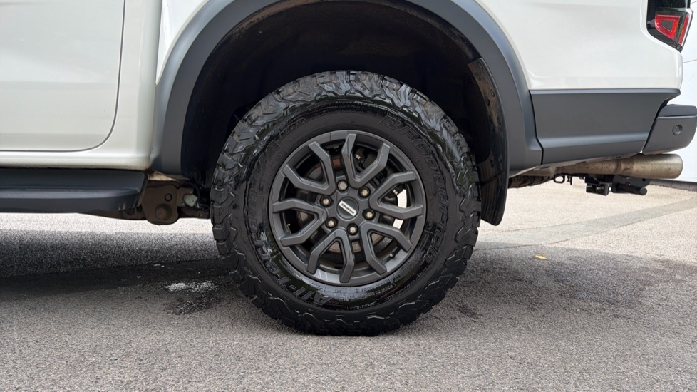 Ford Ranger Petrol Pick Up Double Cab Raptor 3.0 EcoBoost V6 292 Auto - Image 17