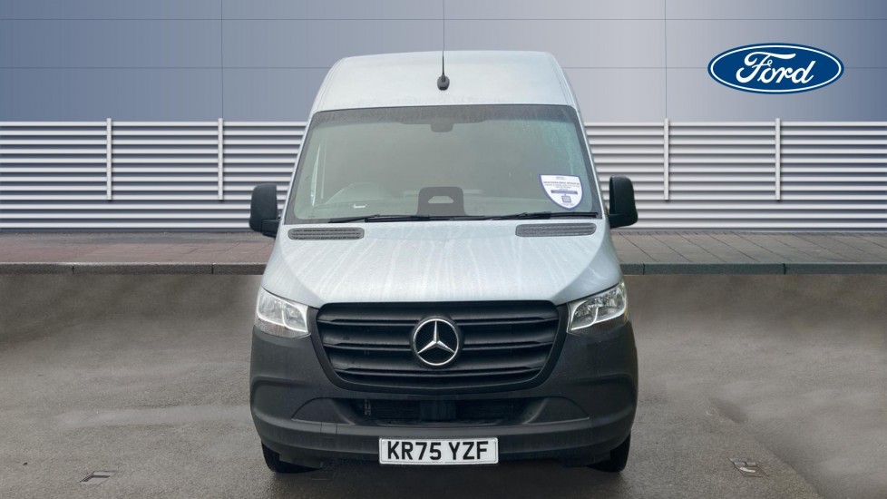 Mercedes-Benz Sprinter 315Cdi L2 Diesel Rwd 3.5t H2 Pro Van 9G-Tronic - Image 8