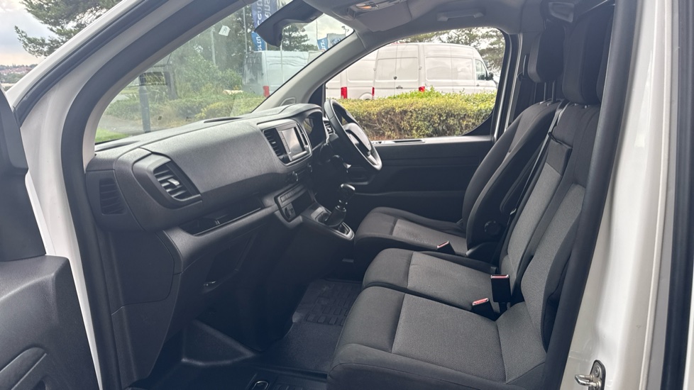 Citroen Dispatch Xl Diesel 1000 1.5 BlueHDi 100 Van Enterprise Edition - Image 13