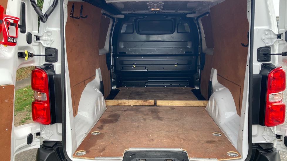 Citroen Dispatch Xl Diesel 1000 1.5 BlueHDi 100 Van Enterprise Edition - Image 12