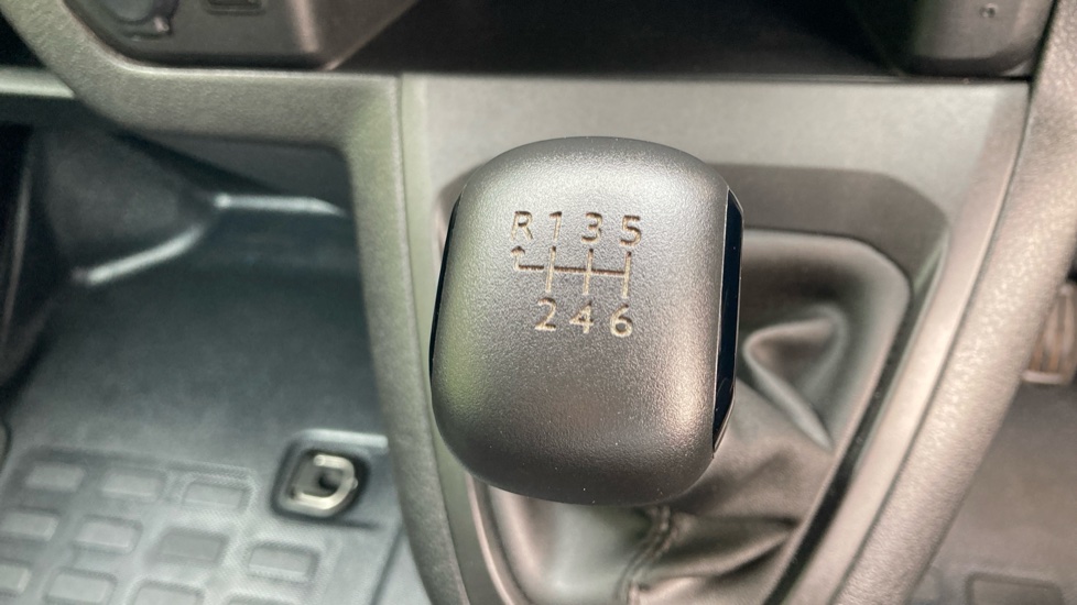 Citroen Dispatch Xl Diesel 1000 1.5 BlueHDi 100 Van Enterprise Edition - Image 24