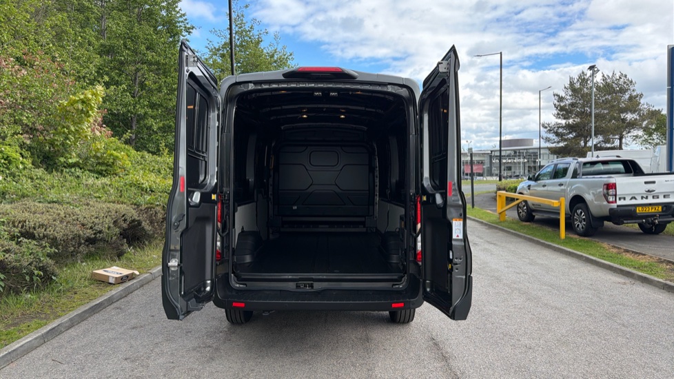 Ford Transit E-350 L3 Rwd 135kW 68kWh H2 Trend Van Auto [DAP] - Image 3