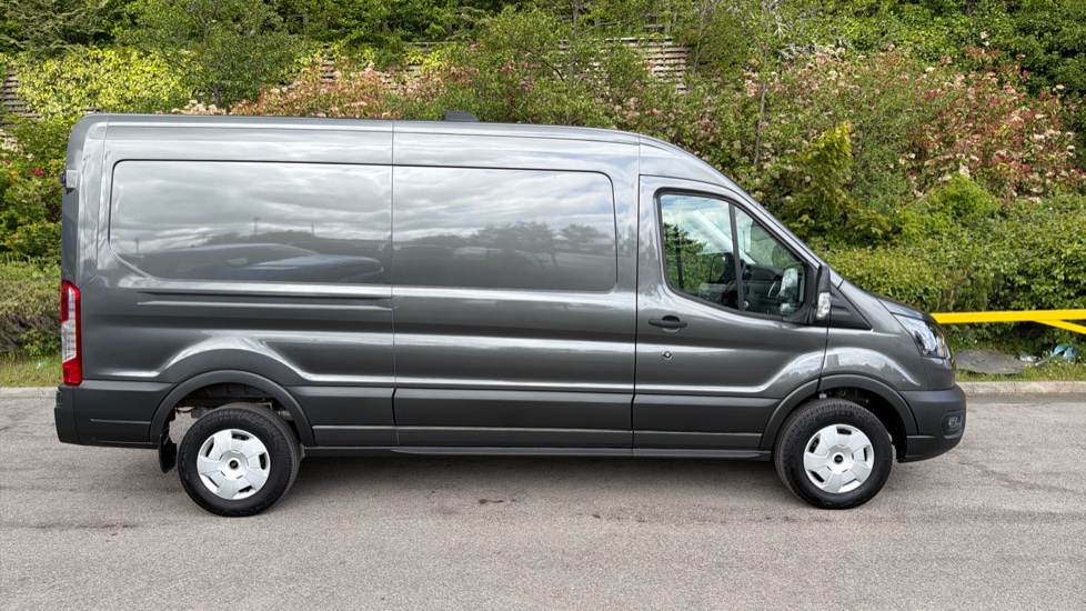 Ford Transit E-350 L3 Rwd 135kW 68kWh H2 Trend Van Auto [DAP] - Image 9