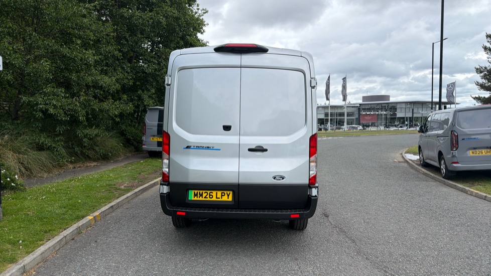 Ford Transit E-350 L3 Rwd 135kW 68kWh H2 Trend Van Auto [DAP] - Image 11