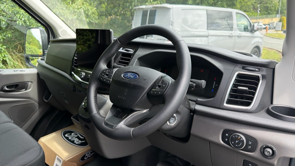 Ford Transit E-350 L3 Rwd 135kW 68kWh H2 Trend Van Auto [DAP] - Image 16