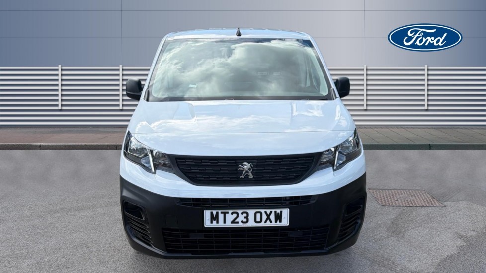 Peugeot Partner Standard Diesel 1000 1.5 BlueHDi 100 Professional Premium + Van - Image 8