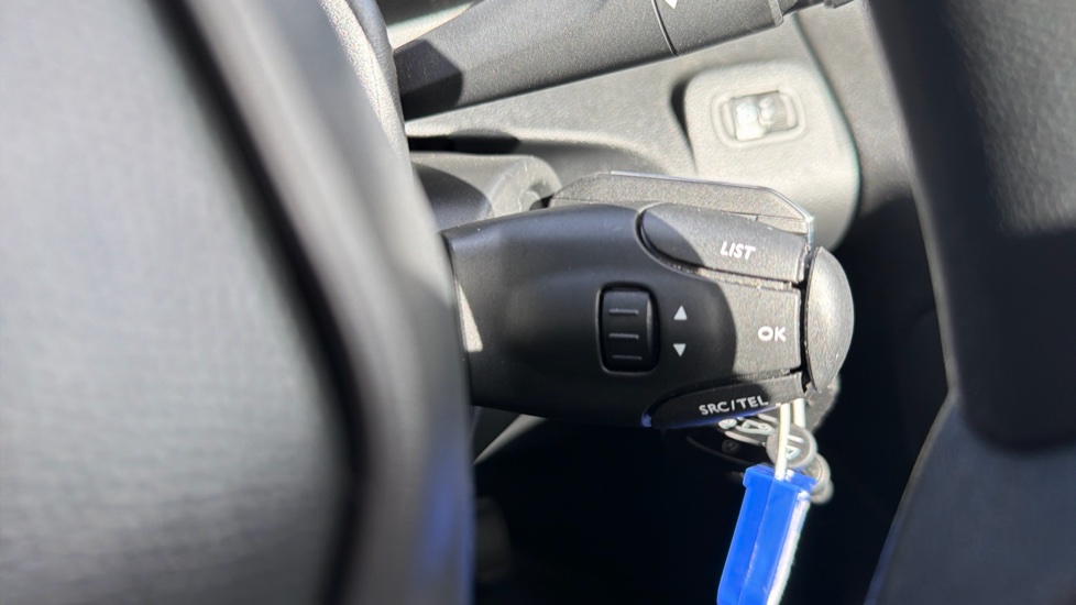 Peugeot Partner Standard Diesel 1000 1.5 BlueHDi 100 Professional Premium + Van - Image 21