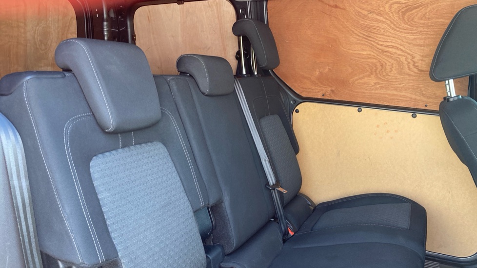 Ford Transit Connect 240 L2 Diesel 1.5 EcoBlue 100ps Trend D/Cab Van - Image 22