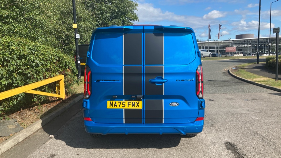 Ford Transit Custom E-320 L1 Rwd 160kW 65kWh H1 Van Sport Auto - Image 11