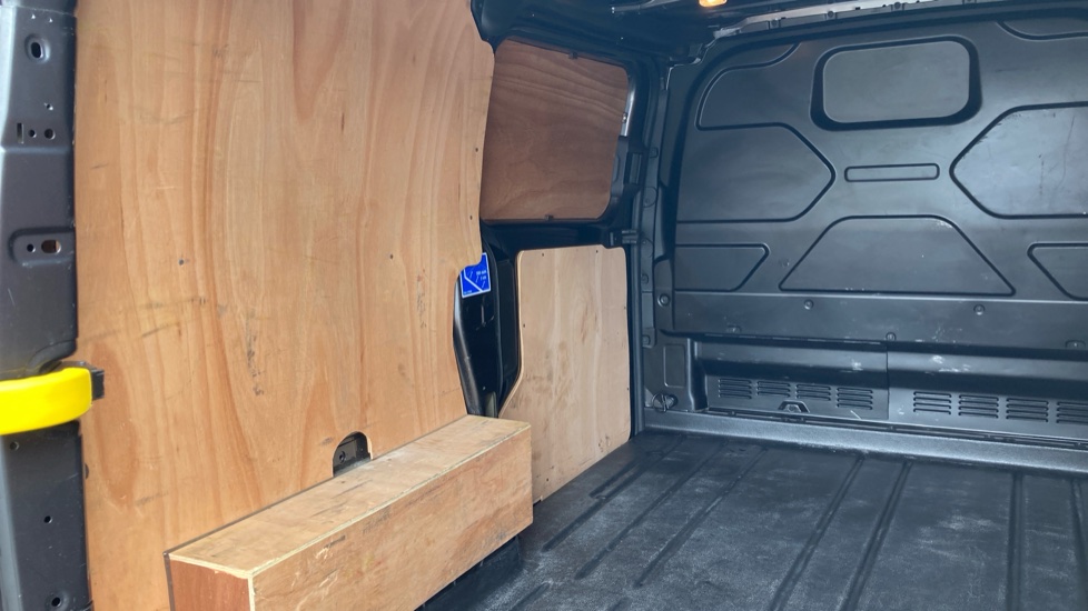 Ford Transit Custom 280 L1 Diesel Fwd 2.0 EcoBlue 130ps Low Roof Trend Van - Image 25
