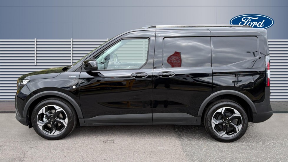 Ford Transit Courier Diesel 1.5 EcoBlue Active Van - Image 4