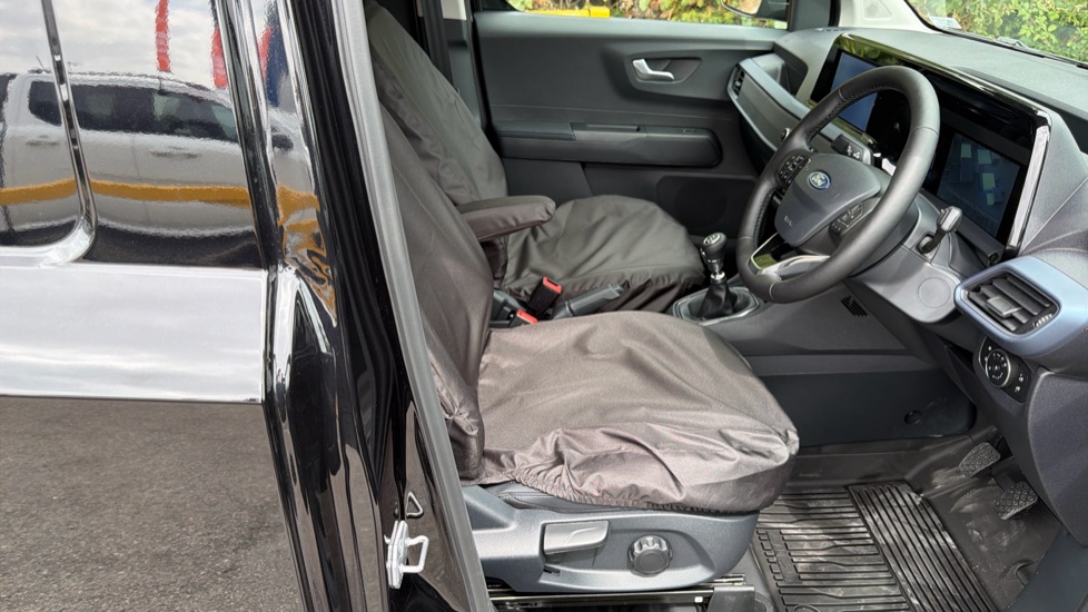 Ford Transit Courier Diesel 1.5 EcoBlue Active Van - Image 6