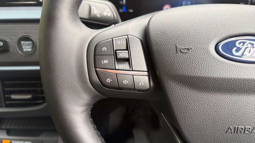 Ford Transit Courier Diesel 1.5 EcoBlue Active Van - Image 27