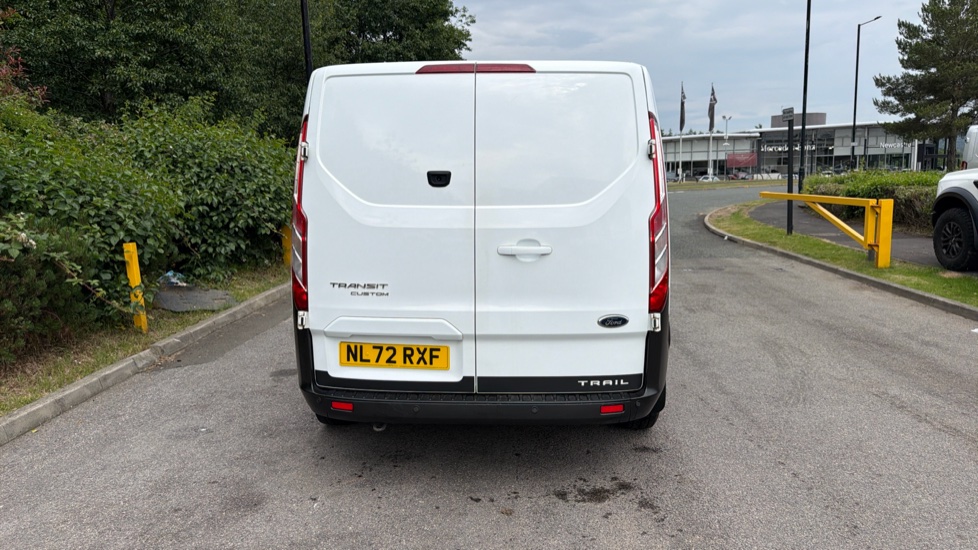 Ford Transit Custom 300 L1 Diesel Fwd 2.0 EcoBlue 130ps Low Roof Trail Van - Image 11