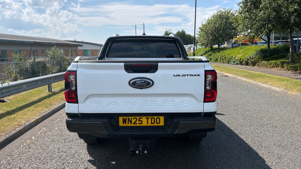 Ford Ranger Diesel Pick Up D/Cab Wildtrak 3.0 EcoBlue V6 240 Auto - Image 11