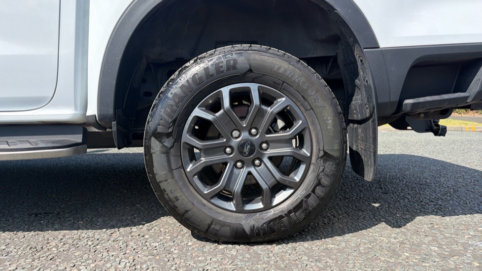 Ford Ranger Diesel Pick Up D/Cab Wildtrak 3.0 EcoBlue V6 240 Auto - Image 17