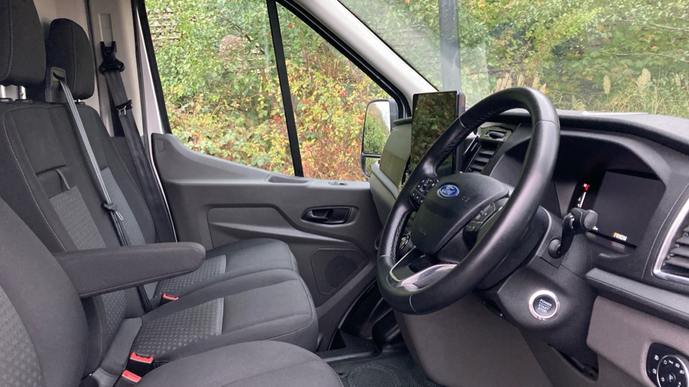 Ford Transit 350 L3 Diesel Fwd 2.0 EcoBlue 165ps H2 Limited Van Auto [Nav] - Image 6